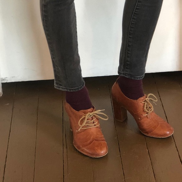 sole trader ugg slippers